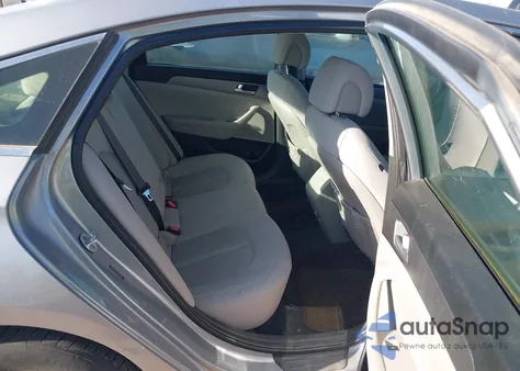 2016 Hyundai Sonata Se z USA, uszkodzony, nr VIN 5NPE24AF7GH269393